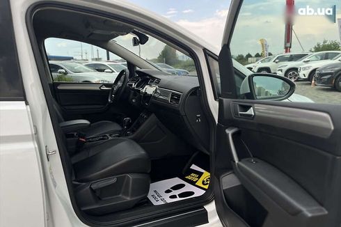 Volkswagen Touran 2019 - фото 9