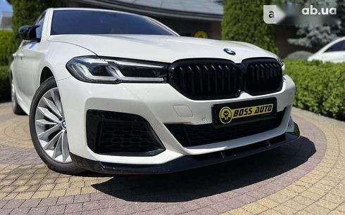 BMW 5 серия 2020 - фото 12