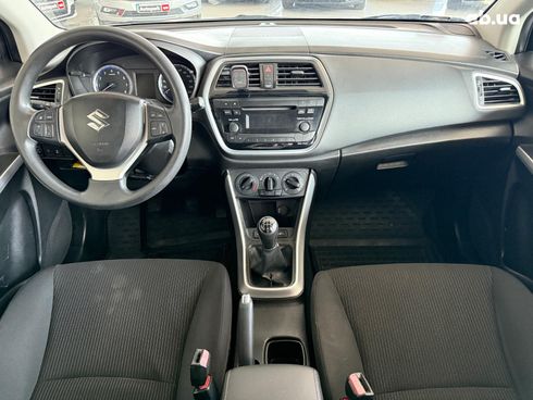 Suzuki SX4 2018 белый - фото 13