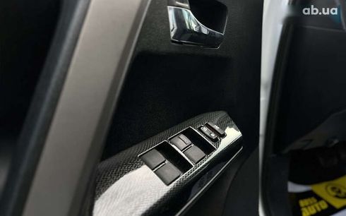 Toyota RAV4 2018 - фото 13