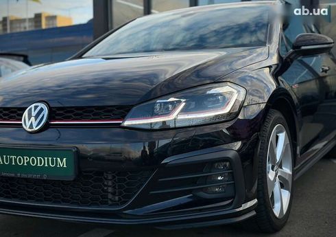 Volkswagen Golf GTI 2020 - фото 5