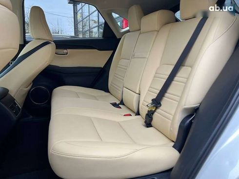Lexus NX 2015 - фото 24