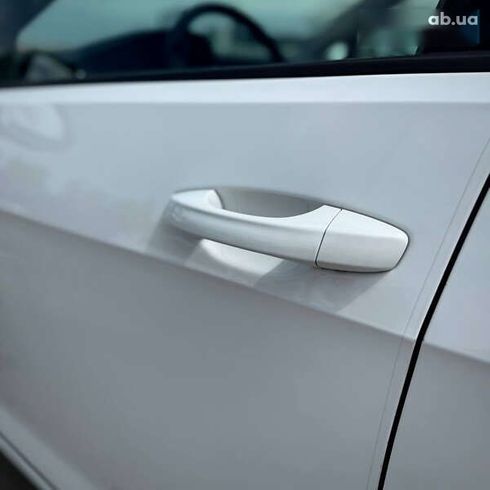 Volkswagen Golf 2017 - фото 17