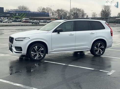 Volvo XC90 2020 - фото 15