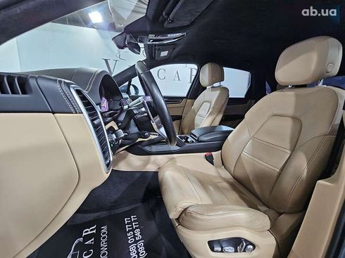 Porsche Cayenne 2018 - фото 25