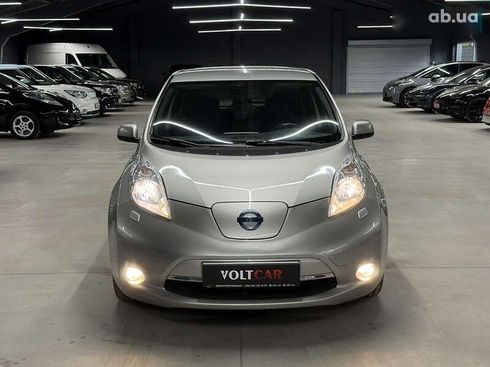 Nissan Leaf 2013 - фото 13