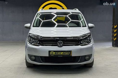 Volkswagen Touran 2012 - фото 2