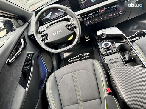 Kia EV6 2023 - фото 16