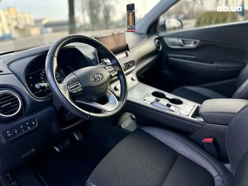 Hyundai Kona 2020 - фото 27