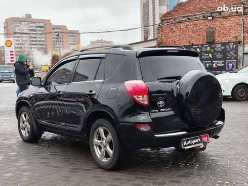 Toyota RAV4 2006 черный - фото 5