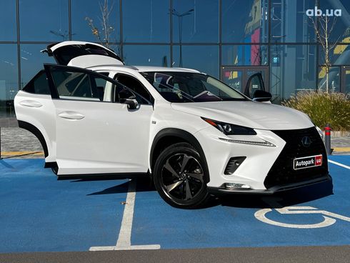 Lexus NX 2020 белый - фото 37