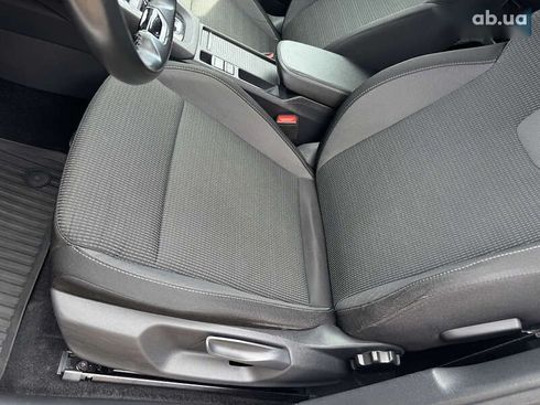 Skoda Octavia 2020 - фото 20