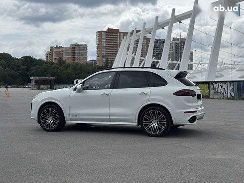 Porsche Cayenne 2015 - фото 3