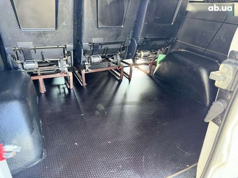 Renault Trafic 2016 - фото 26