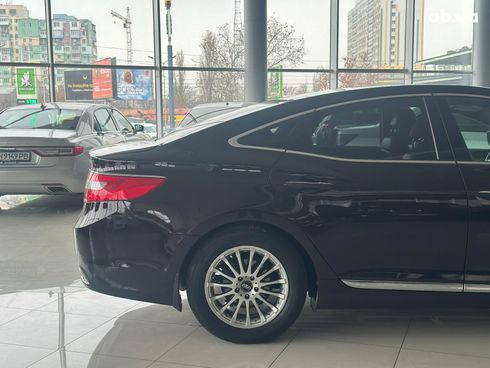 Hyundai Azera 2014 фиолетовый - фото 9