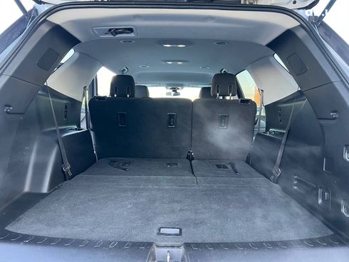 Chevrolet Traverse 2017 серый - фото 39