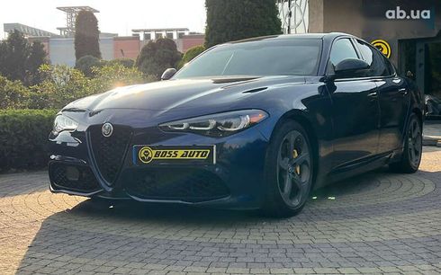 Alfa Romeo Giulia 2017 - фото 3