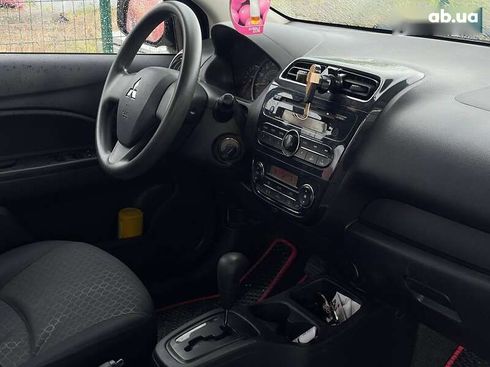 Mitsubishi Mirage 2014 - фото 16