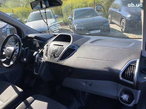 Ford Tourneo Custom 2017 - фото 9