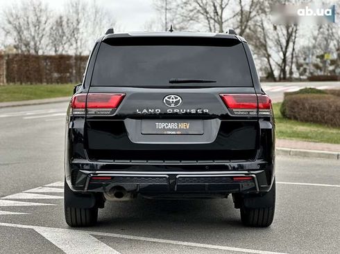 Toyota Land Cruiser 2021 - фото 10