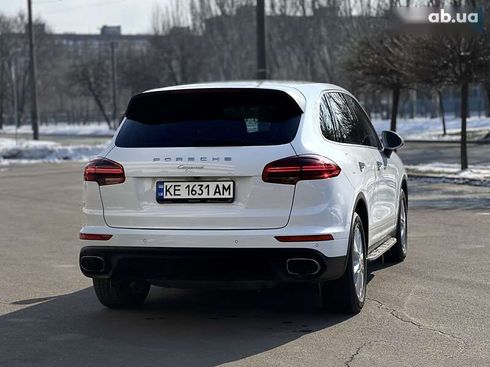 Porsche Cayenne 2016 - фото 21