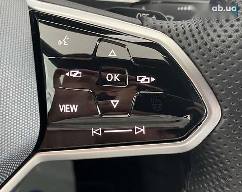 Volkswagen Tiguan 2021 - фото 10