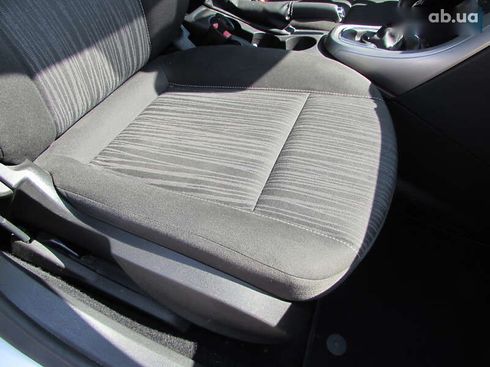 Opel Astra 2010 - фото 22