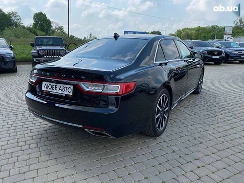 Lincoln Continental 2018 - фото 9