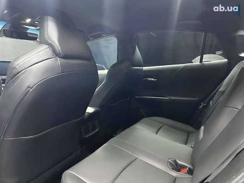 Toyota Venza 2022 - фото 19