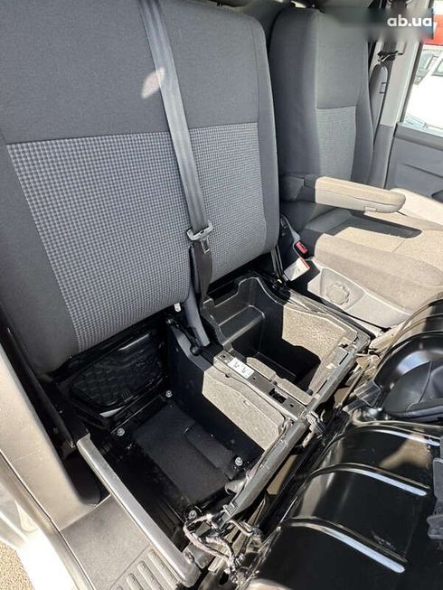 Volkswagen Transporter 2021 - фото 27