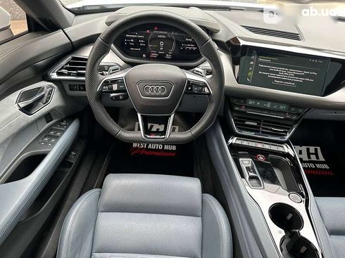 Audi RS e-tron GT 2021 - фото 22