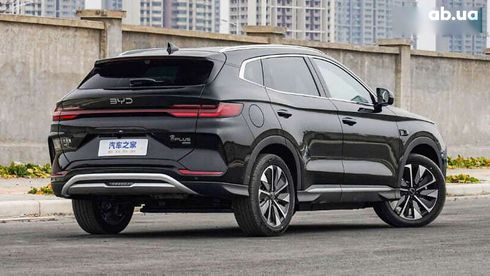 BYD Song Plus 2025 - фото 4