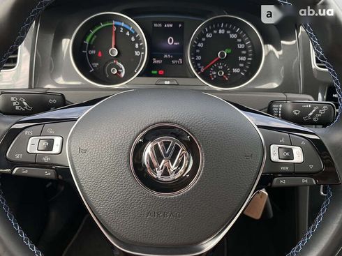 Volkswagen e-Golf 2019 - фото 29