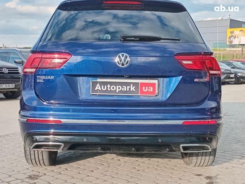 Volkswagen Tiguan 2021 синий - фото 14