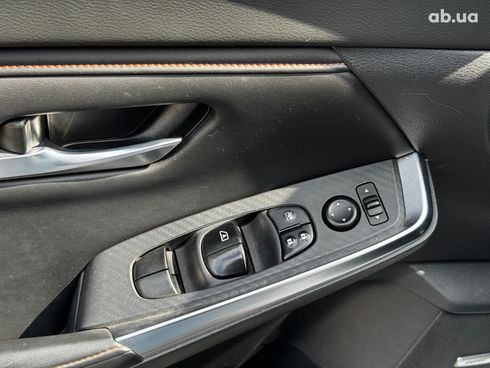 Nissan Sentra 2020 белый - фото 10