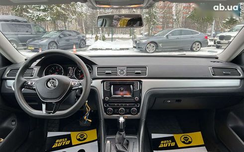 Volkswagen Passat 2016 - фото 11