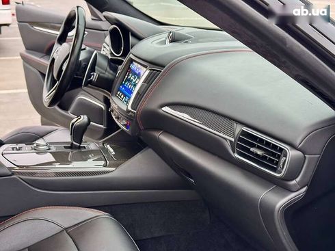 Maserati Levante 2018 - фото 28