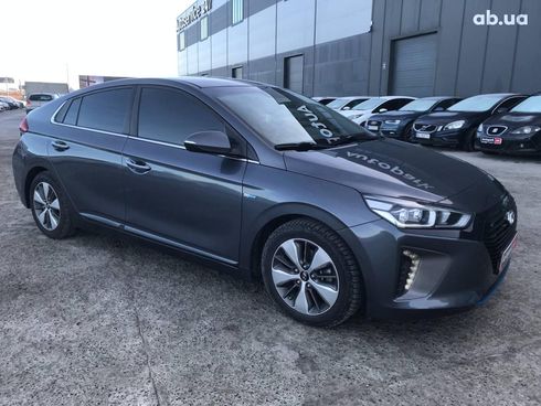 Hyundai Ioniq 2018 серый - фото 11