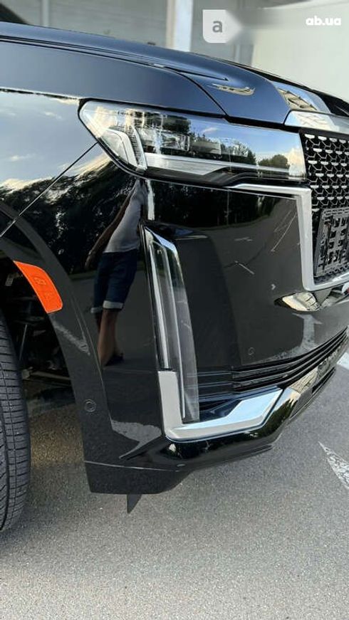 Cadillac Escalade 2021 - фото 25