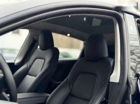 Tesla Model Y 2024 - фото 14