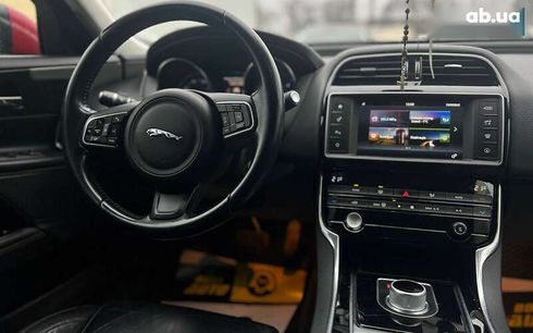 Jaguar XE 2015 - фото 18