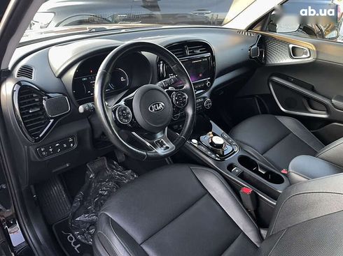 Kia Soul EV 2020 - фото 15