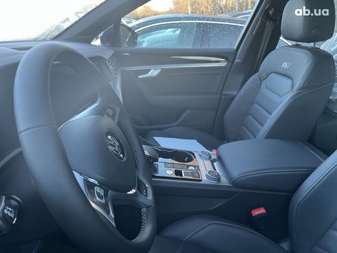 Volkswagen Touareg 2022 - фото 21