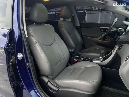 Hyundai Elantra 2011 - фото 25