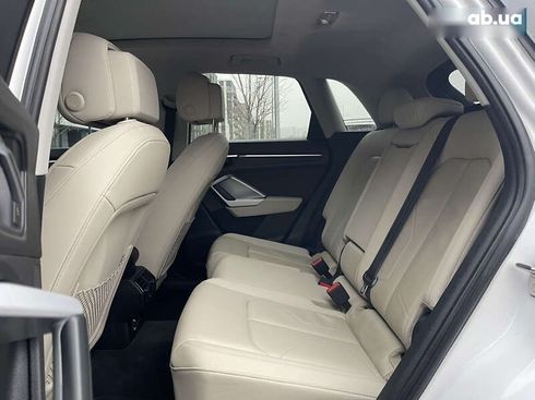 Audi Q3 2019 - фото 22