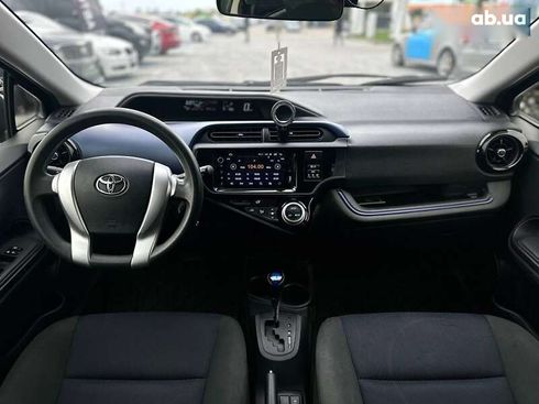 Toyota Aqua 2015 - фото 21