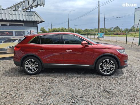 Lincoln MKX 2016 красный - фото 4