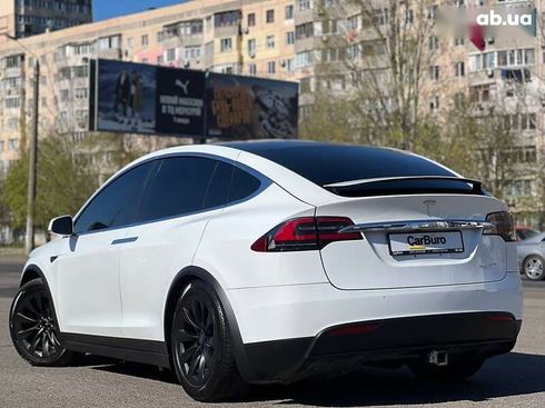 Tesla Model X 2020 - фото 8