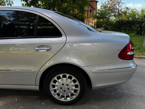 Mercedes-Benz E-Класс 2004 серый - фото 12