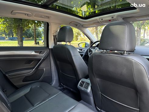 Volkswagen Golf 2017 черный - фото 28